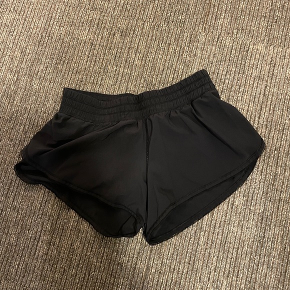 Black Lululemon shorts size 4 - Picture 2 of 2